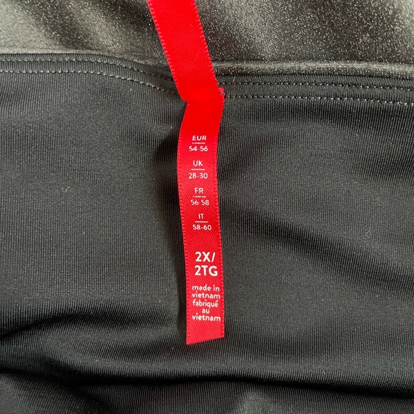 SPANX Faux Leather Side Stripe Leggings 2X Black - Picture 7 of 14